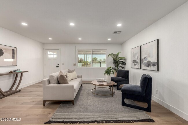 Foto del edificio - 1132 N 74th St