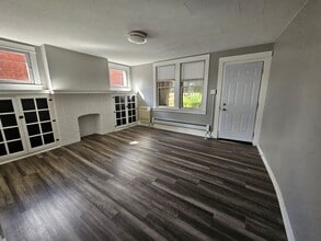 Building Photo - 3208 Willett Rd