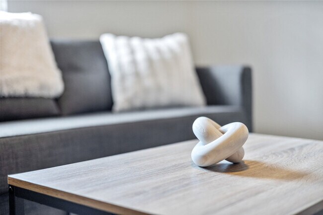 Building Photo - 76 Haygood Ave SE