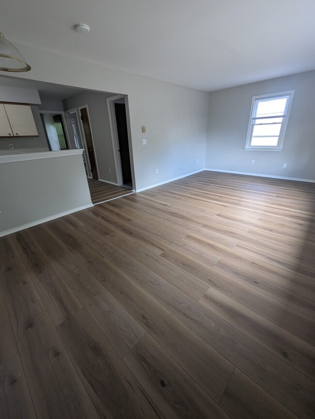 Foto del edificio - 220 Glen Haven Rd