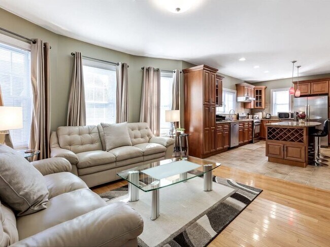 Foto del edificio - 24 Fairmount Ave