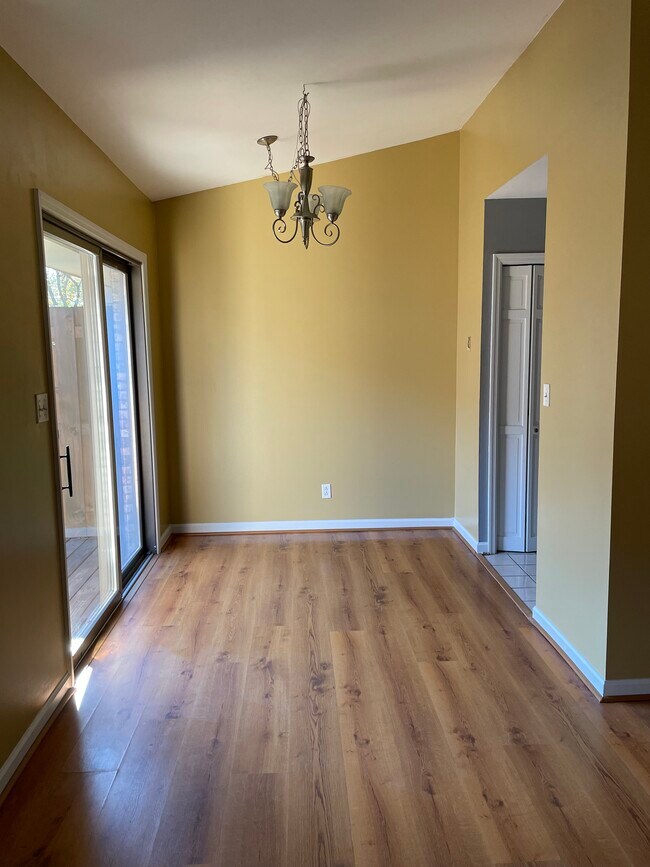 1117 Turkey Foot Rd Unit 6, Lexington, KY 40502 Condo for Rent in