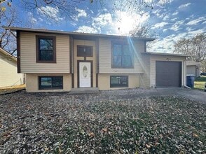 Building Photo - 1464 Monopoly Dr