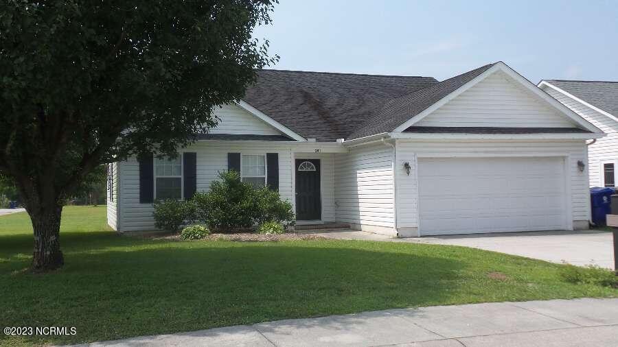 Primary Photo - 201 Two Oaks Ct