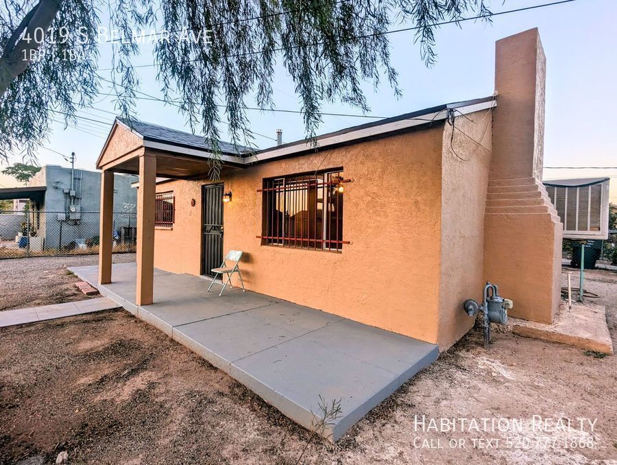Primary Photo - 1Bed/1Bath w/ Enclosed yard, near the Vete...