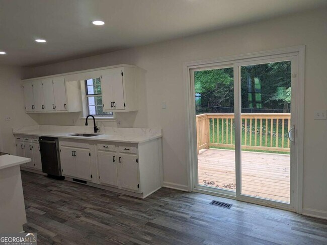 Building Photo - 5019 Bird Rd