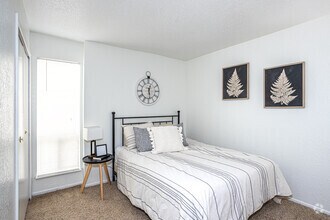 3BR, 2BA - 1453 SF - View@98
