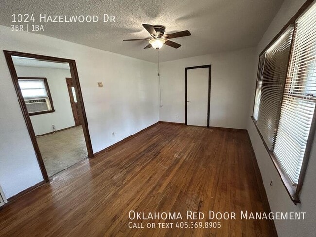 Building Photo - 1024 Hazelwood Dr