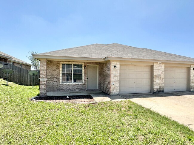 Foto del edificio - 1404 Cinch