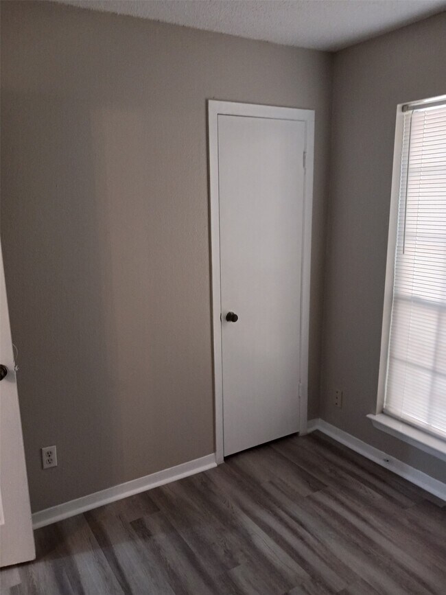 Foto del edificio - 58 Fern Ct