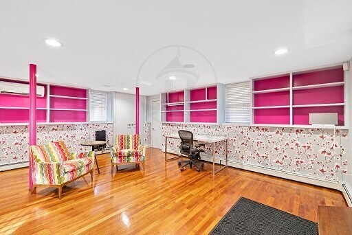Foto del edificio - 121 Columbia St