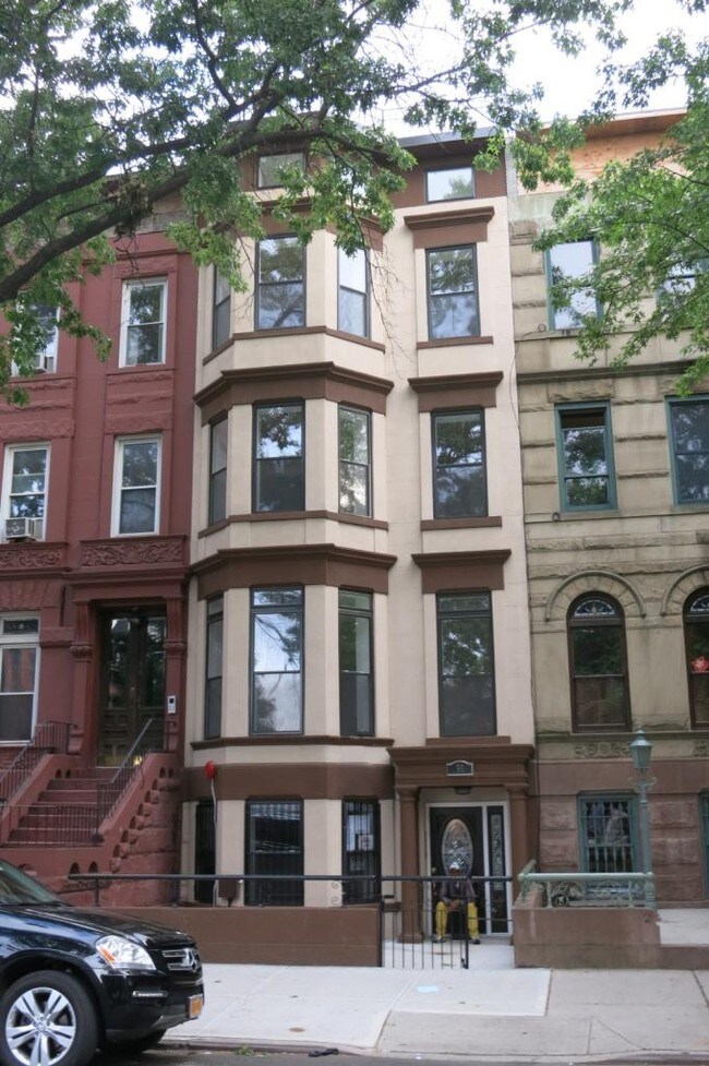 Foto del edificio - 91 Macon St