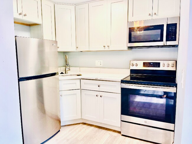 Foto del edificio - 15 Maple Crest Cir
