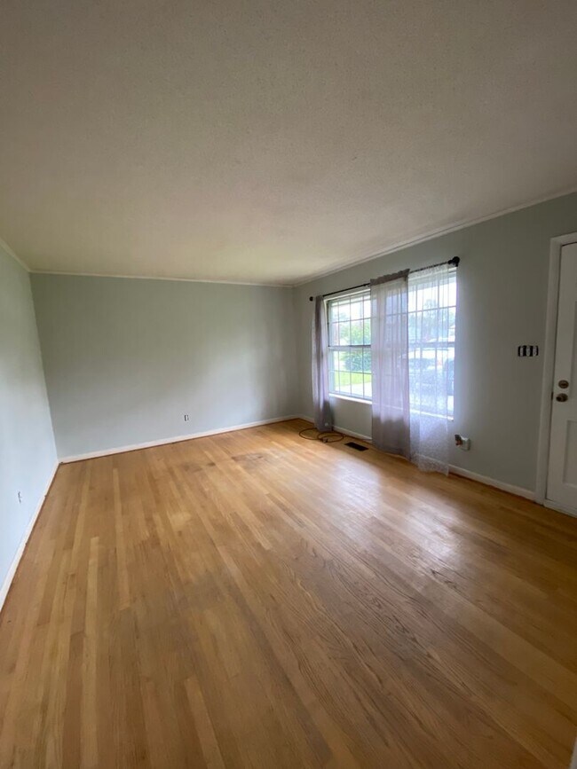 Foto del edificio - 2930 NW Georgetown Dr