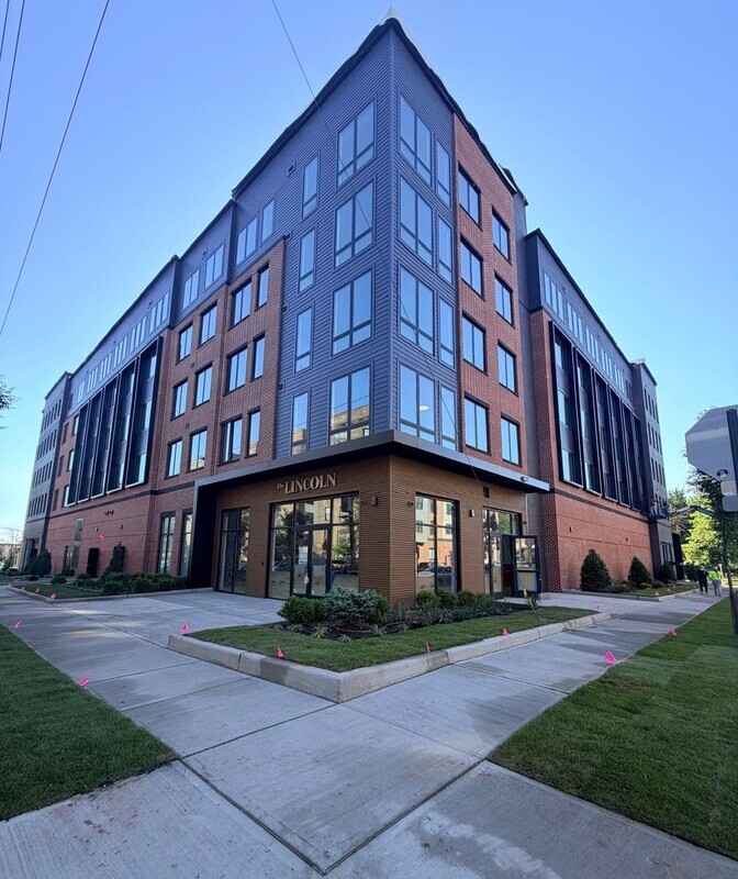 Photo - 407 Highland Avenue - 319