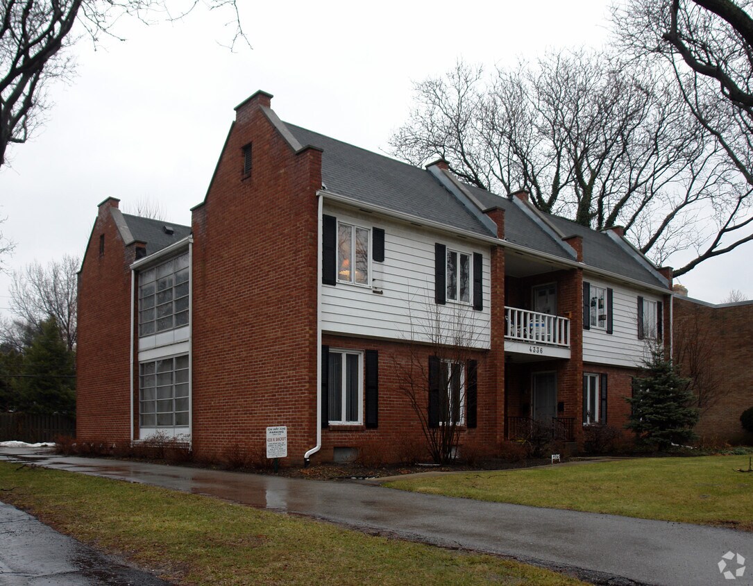 Foto principal - 4334 W Bancroft St