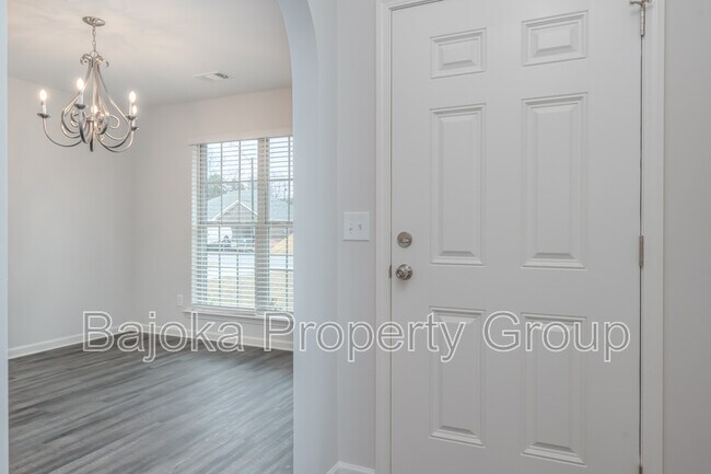 Foto del edificio - 709 Park Ln