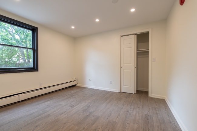 Photo - 32 Cargill St Apartment