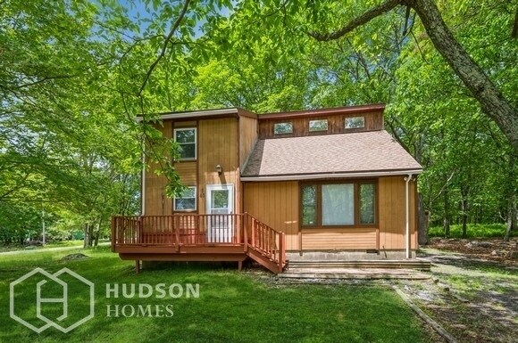 Building Photo - AVAILABLE NOW! - 195 Murphy Circle, Bushki...