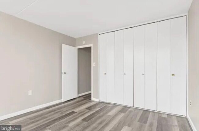 Foto del edificio - 401 Cooper Landing Rd