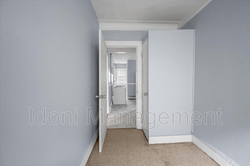 166 Middlefield St, Hartford, CT 06112 Condo for Rent in Hartford, CT