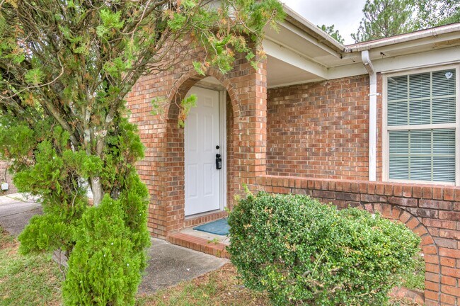 Building Photo - 3453 Pine Hill Rd