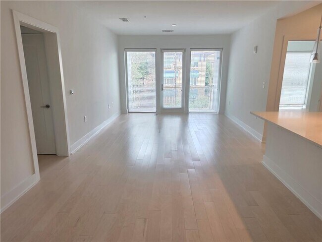 Foto del edificio - 775 Juniper St NE