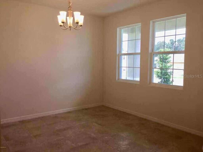 Foto del edificio - 4540 SW 65th Pl