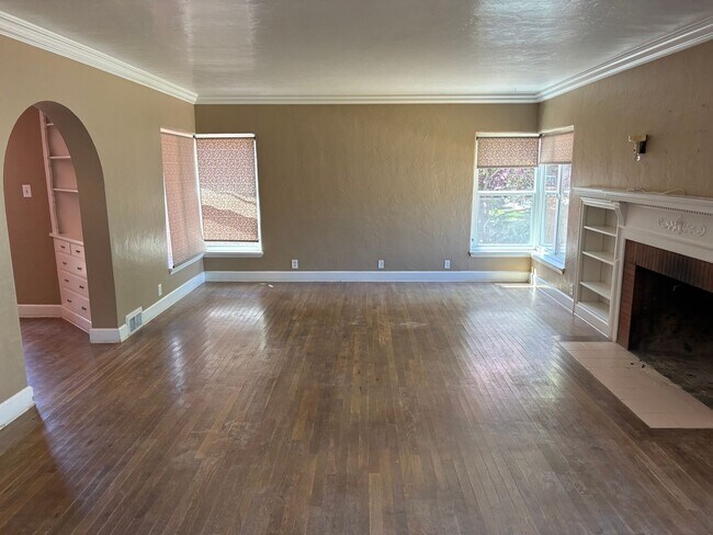 Foto del edificio - 2 bedroom, 1 bath cottage in the heart of ...