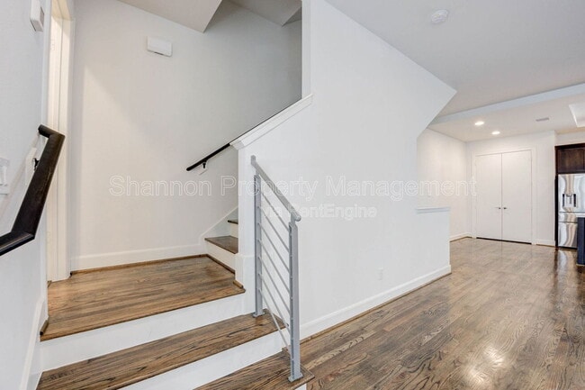 Building Photo - 1743 Eado Point Ln