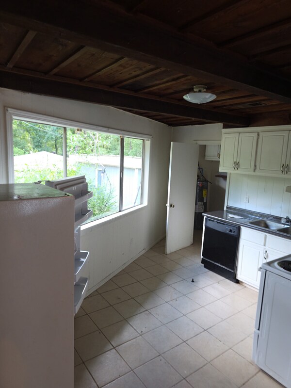 Building Photo - 4334 Sherwood Forest