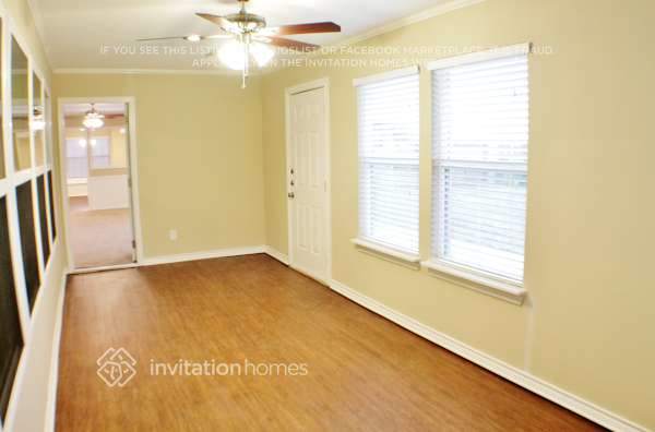 Building Photo - 2821 Piedra Dr