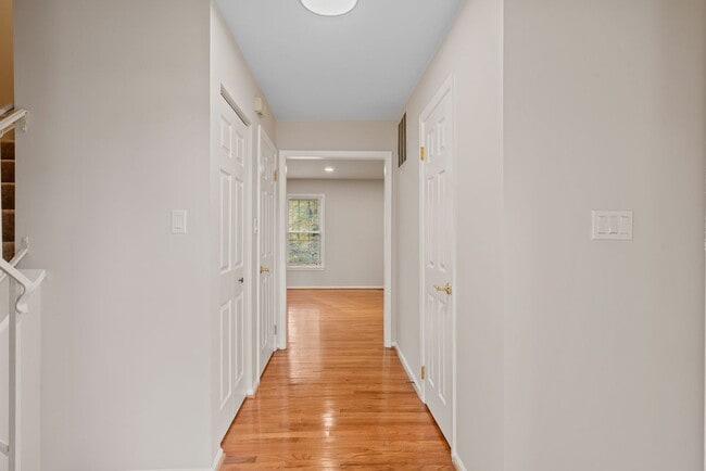 Foto del edificio - 12037 Stoneford Dr