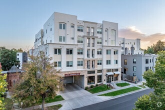 Building Photo - Alton Jefferson Park