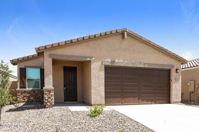 Foto del edificio - 4414 Greenleaf Dr