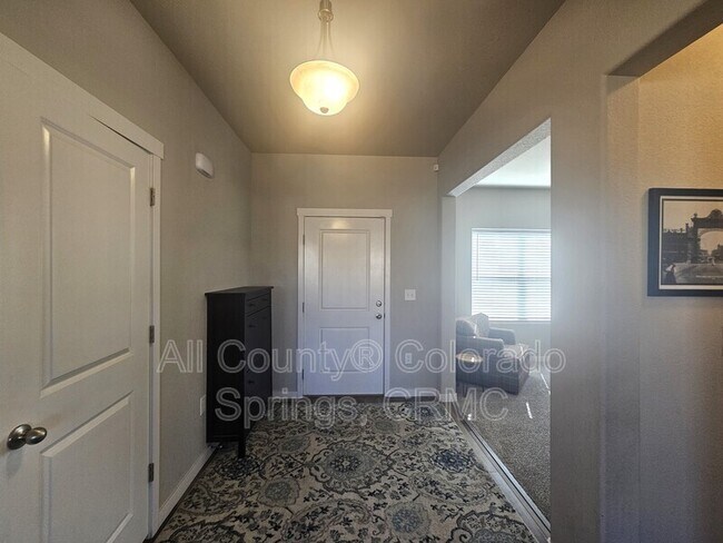 Building Photo - 3154 Loot Dr
