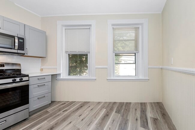 Foto del edificio - 46 Brackett St