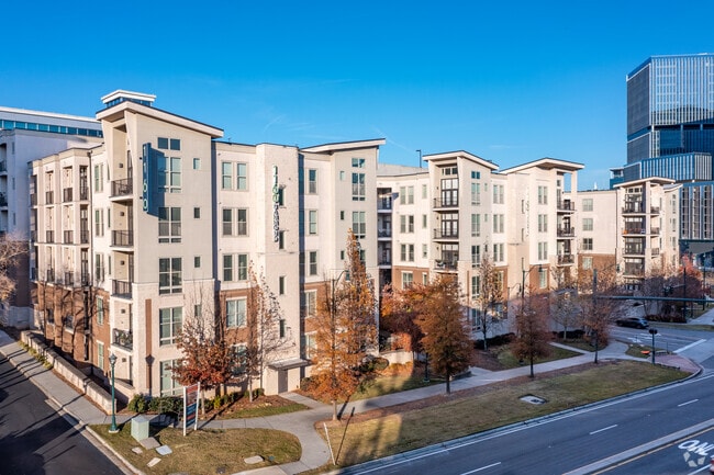 Building Photo - 1160 Hammond