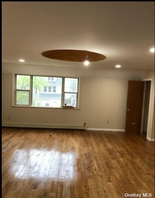 Foto principal - 114-27 169th St