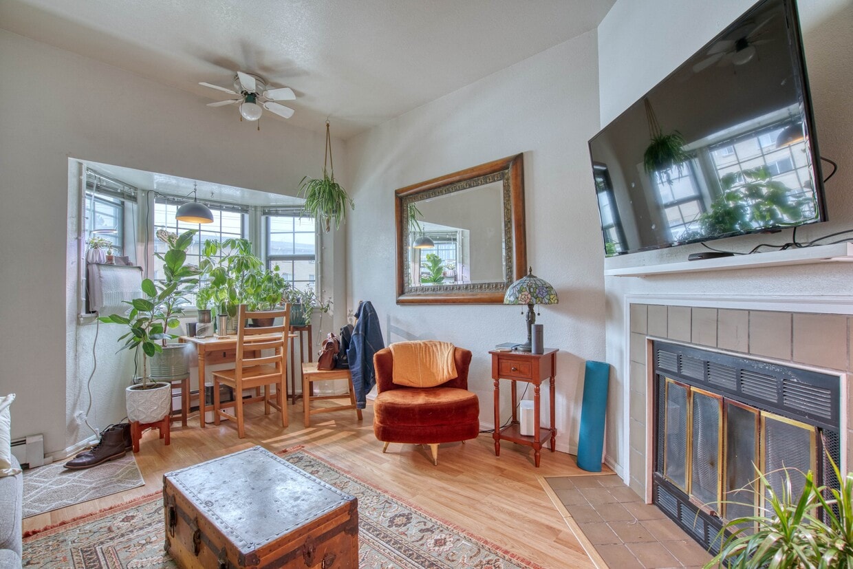 Foto principal - (PAST) 1725 7th St