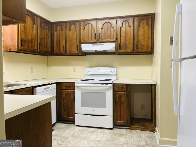 Building Photo - 207 Harwell Ave