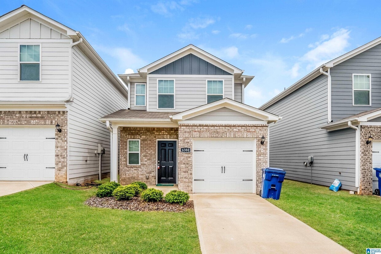 Foto principal - 6380 Rainbow Row