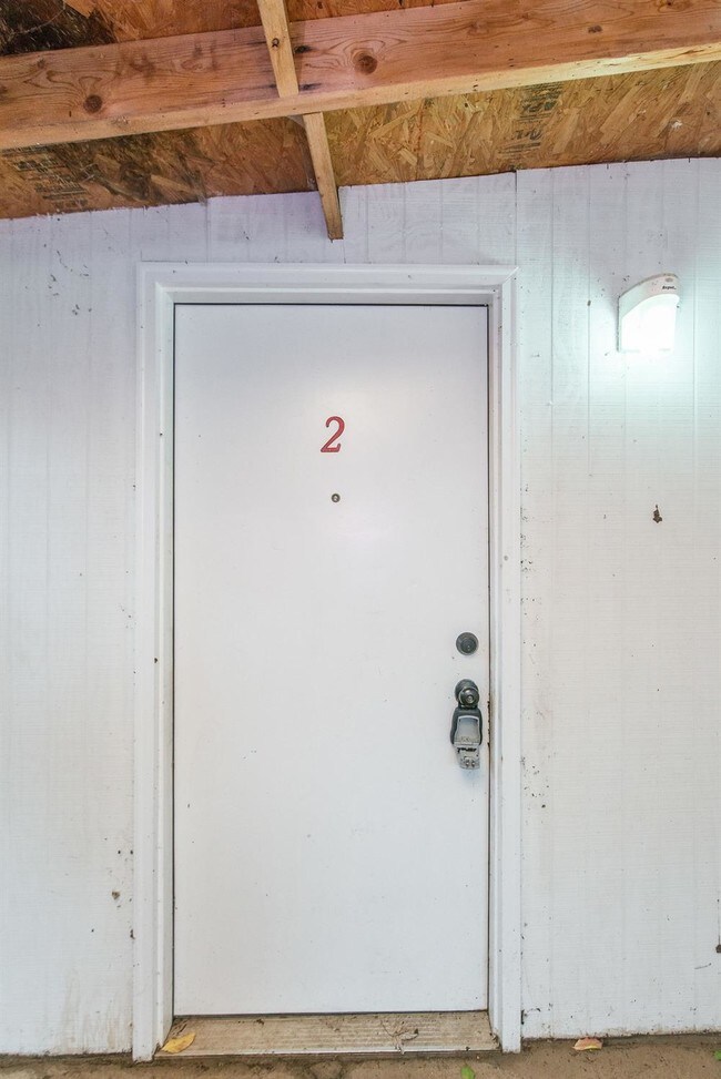 Foto del edificio - 120 Hagerman Ct