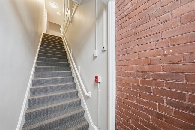 Foto del edificio - 7 Maple St