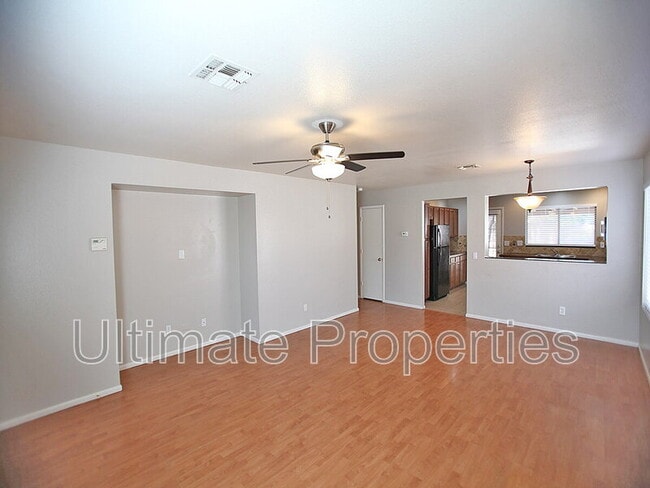 Building Photo - 4634 N 84th Ln