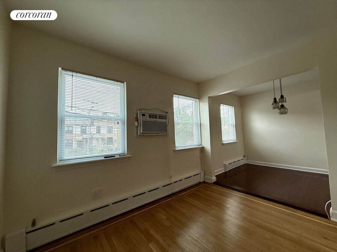 Foto del edificio - 48-10 28th Ave