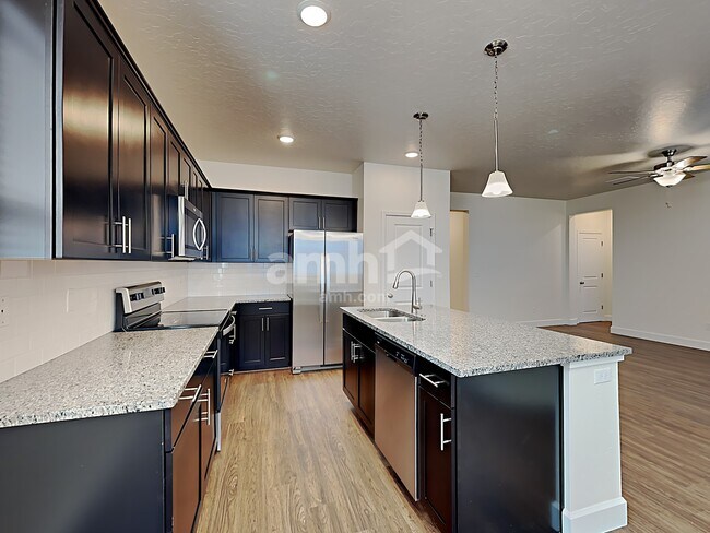 Building Photo - 3528 S Bartlett Way