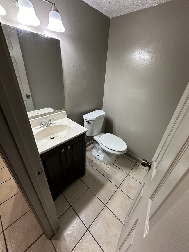 Photo - 1028 Dimarco Dr Townhome