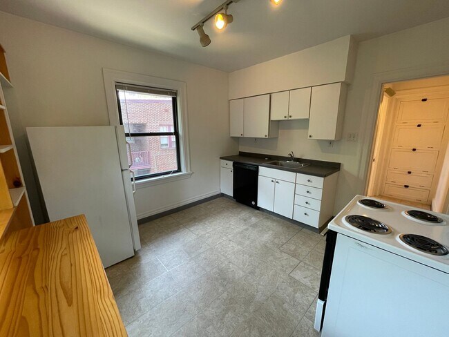 Foto del edificio - 125 N Homewood Ave