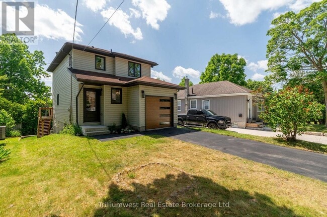 Photo du bâtiment - 8 Chadwick Ave